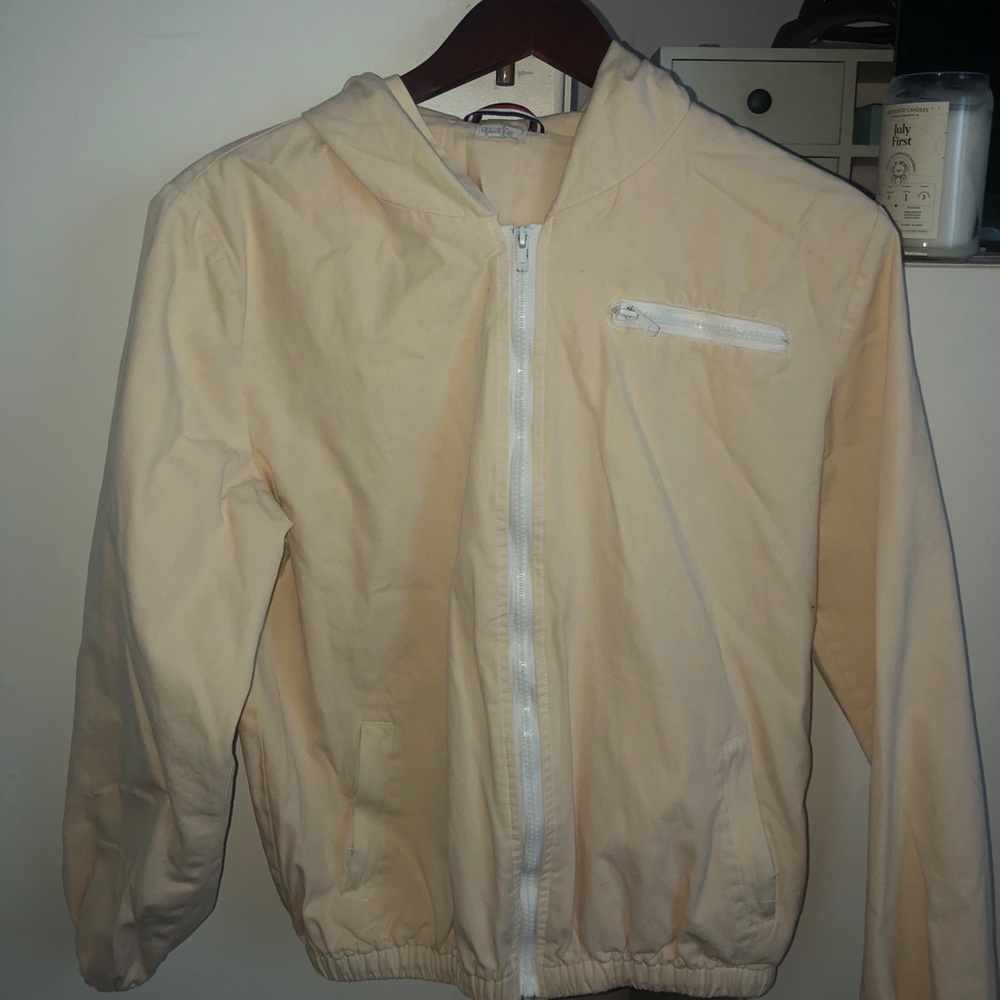 Brandy Melville John Galt light Yellow Windbreaker